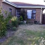 Parowdise Place